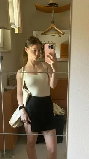 Nazlı - Avcılar Escort