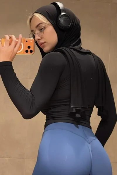 Hande - Firuzköy, Avcılar Escort