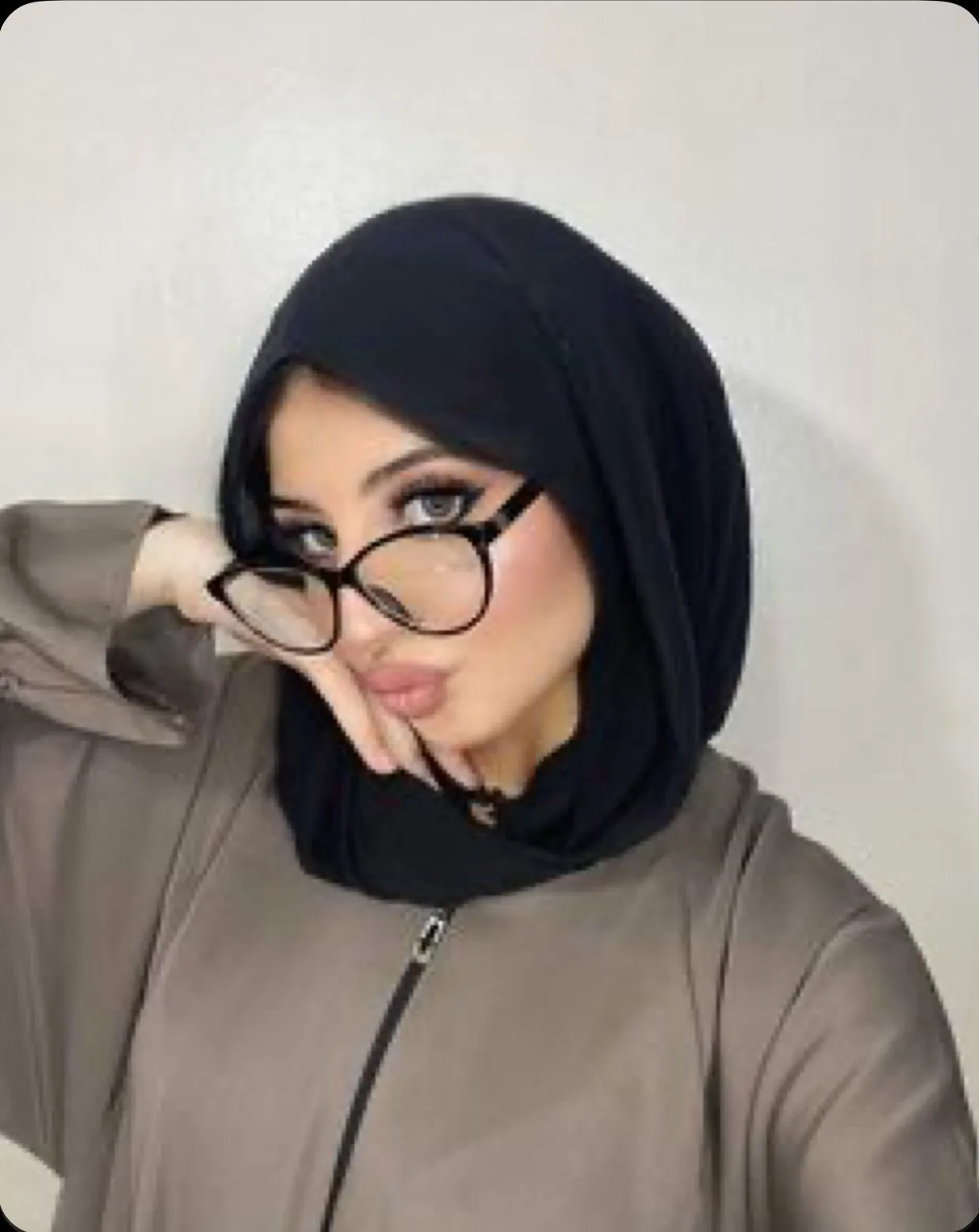 Acelya - Cihangir, Beyoğlu Escort