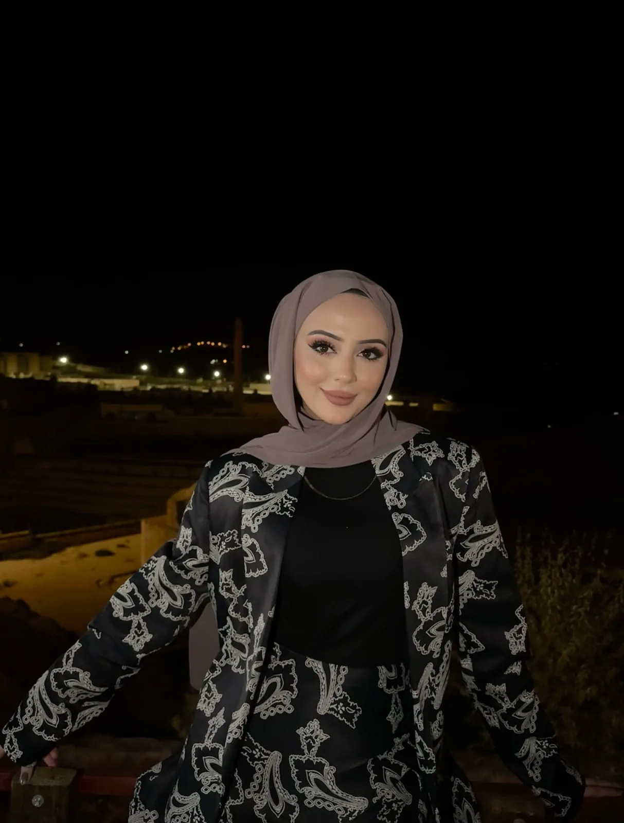 Esra - Firuzköy, Avcılar Escort