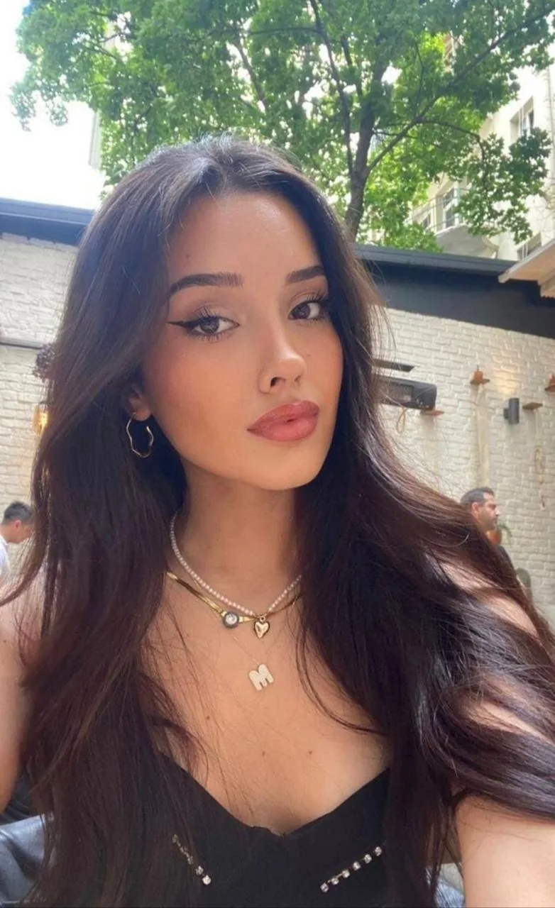 Gül - Avcılar Escort